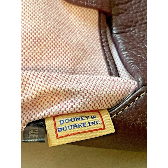 Dooney & Bourke Logo Lock Shoulder Bag with Matching Kisslock Wallet Purple - Picture 16 of 16